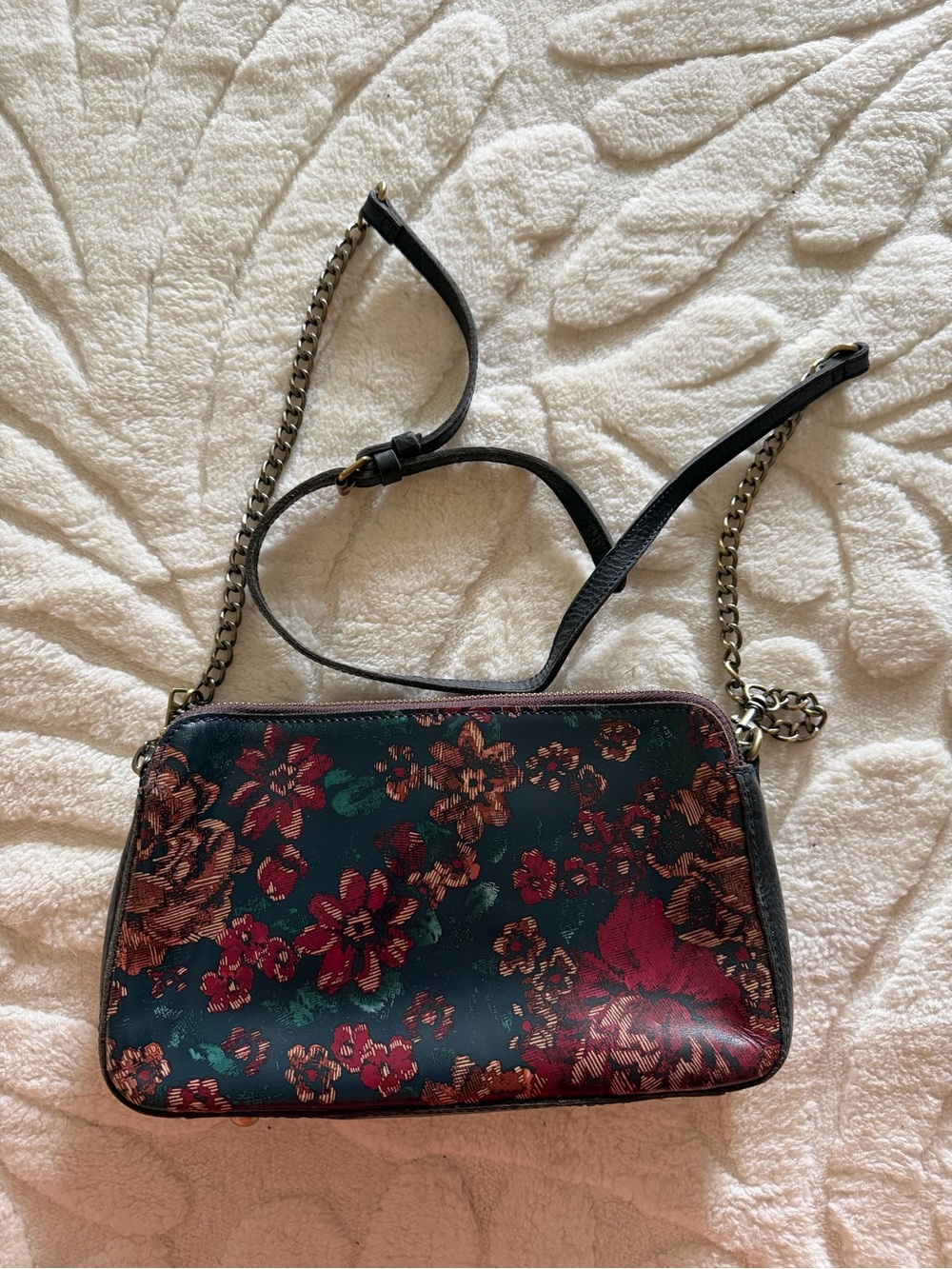 Patricia Nash Floral Crossbody Bag in Dark Green and Red